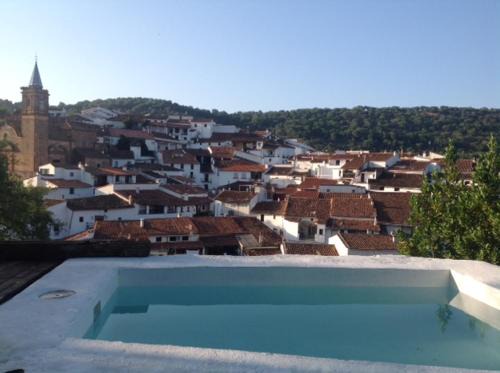 Valdelarco Maison | El Risco del Lomero, alberca 4 Huesp max
