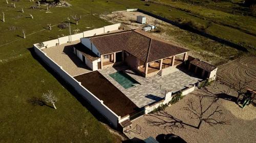 Velada Maison | EL SECRETO DE LOS PERALES