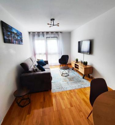 Aviles Appartement | "El Sueño de Sabugo", con garaje y Wifi VUT-5360-AS