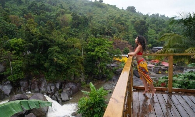 Rio Blanco Maison | El Yunque Waterfalls, forest and river tiny house at Casa Parcha