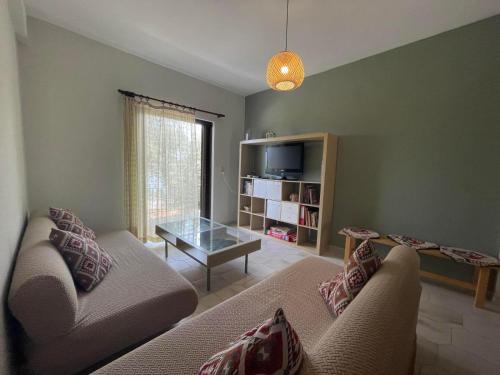 Sourpi Maison | ELAIA by the sea guesthouse