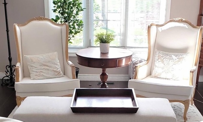Saint Thomas Maison | Elegance, warmth and quietude set alongside the lush Lake Margaret Trails.