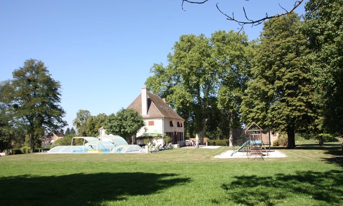 Baudrieres Maison | Elégante maison de maître du XIX ème siècle avec piscine