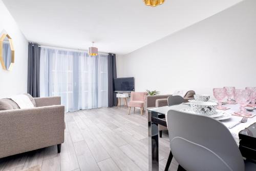 Gay Village Appartement | Elegant 2Bed Apartment - City Centre - Free Parking