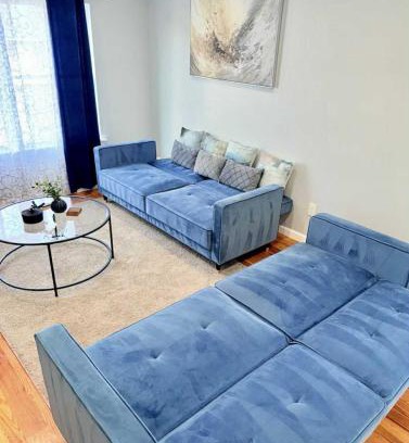 Irvington Appartement | Elegant 3BR with parking and sleeps up to 8