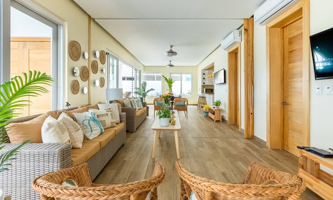 Portillo Maison | Charming 3-bedroom beachfront villa in Las Terrenas