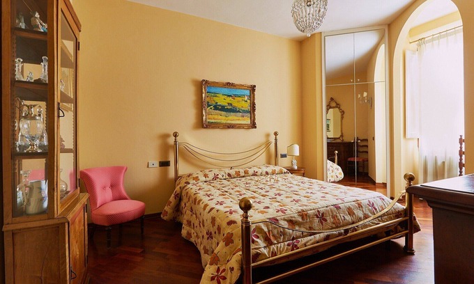 Isolotto Appartement | Appartement élégant et lumineux avec parking privé