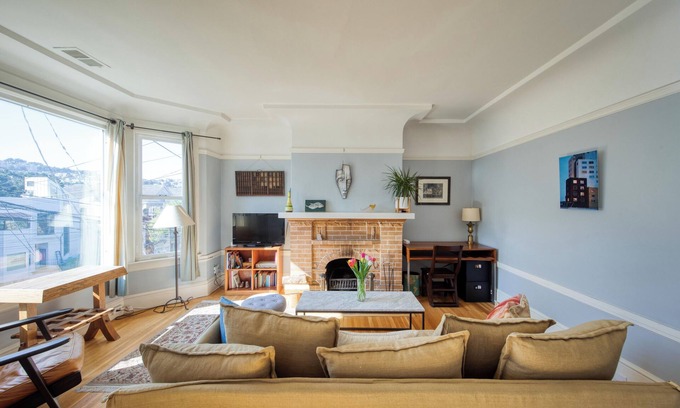 Dolores Heights Appartement | Elegant and Spacious Castro Flat