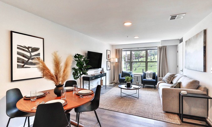 Bethlehem Appartement | Elegant and Spacious 2BR in the Heart of Bethlehem
