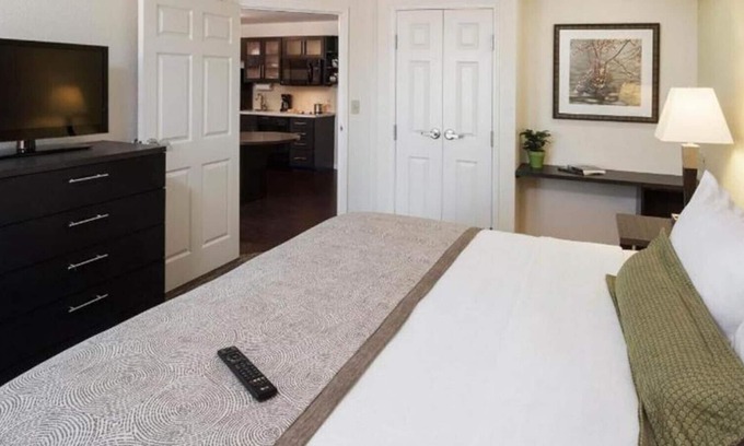 Pearl Maison | Elegant & Big Room! Ideal for Your Next Vacation