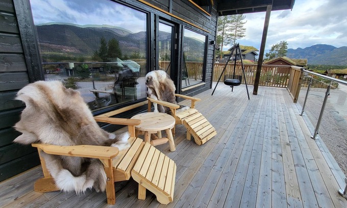Vradal Cabine | Elegant black chalet with top amenities in Vrådal