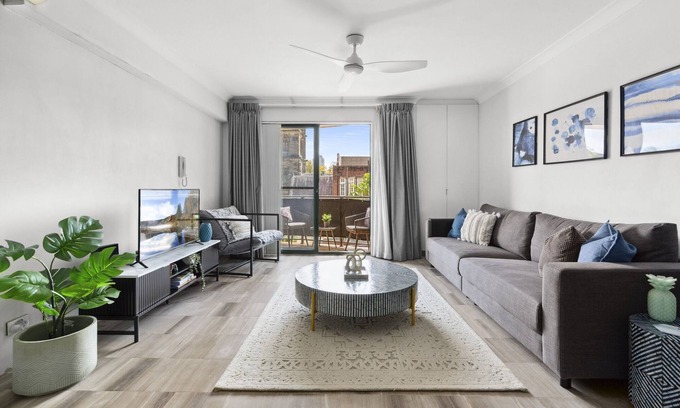 Redfern Appartement | Elegant City Retreat Close to Sydney’s CBD