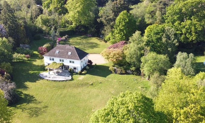 Cranbrook Maison | Superbe maison de 5 chambres pour 10 * WOW AONB vues * Barnfield House Kent