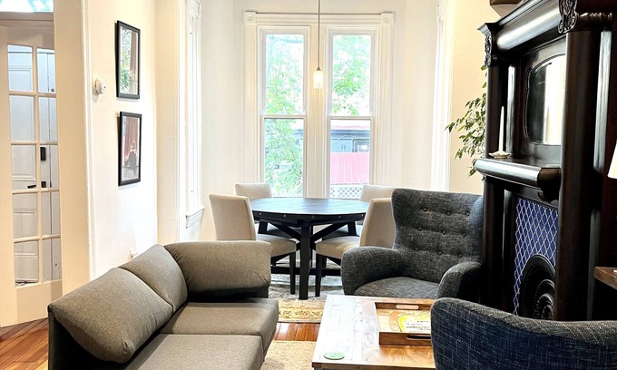 Le Droit Park Maison | Elegant, Historic Townhouse in Heart of DC