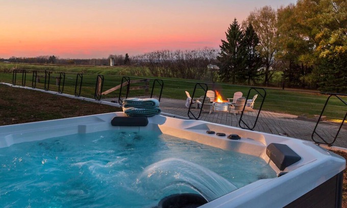 Ithaca Maison | Elegant Home, 6 bdrms & baths, handicap accessible ~ HotTub ~ Firepit & Wineries