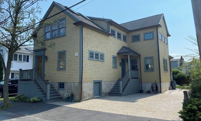 Marblehead Maison | Elegant home in historic Marblehead.