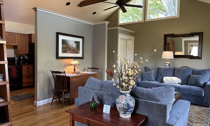 Lexington Appartement | Elégant et moderne Carriage House à Twin Maple Farm