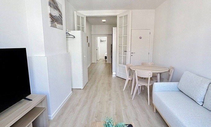 Altitude 100 Appartement | Elegant one-bedroom apartment