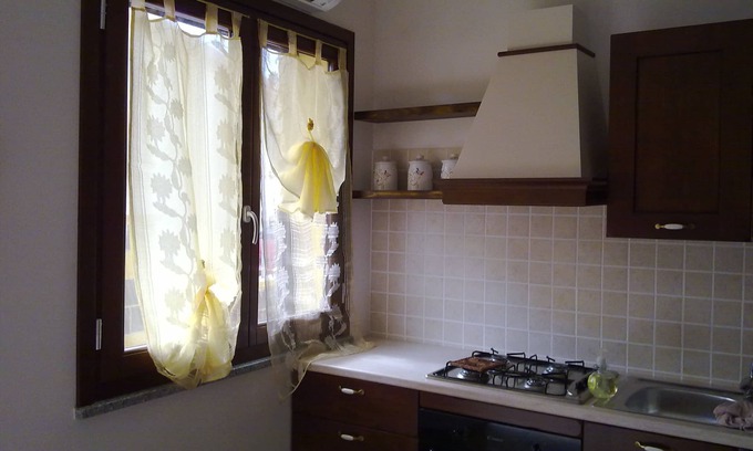 Giba Appartement | Elégant appartement dans le sud ouest de la Sardaigne près de Porto Pino IUN5434