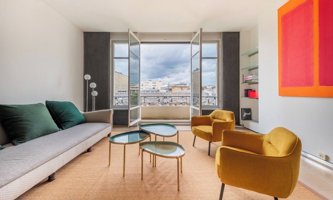 Champs-Elysees Appartement | New-York inspired Apartment+Studio, Champs-Élysées
