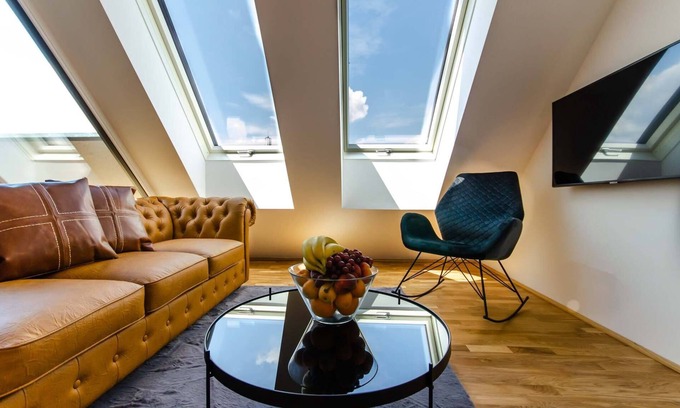 Weißgerber Appartement | Elegant Penthouse in the ♥ of Vienna + Balcony