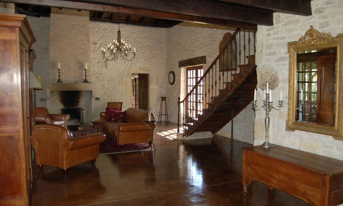 Sainte-Colombe-de-Duras Autre | Elégant, isolé 300-Year-Old Stone Farmhouse avec piscine privée, une vue magnifique