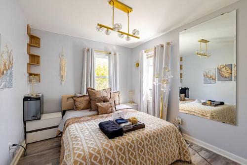 Wyandotte Maison | Elegant Serene Escape in Wyandotte