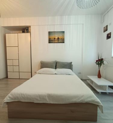 Chiajna Appartement | Elegant Studio Militari Private Parking Self check in Netflix New building
