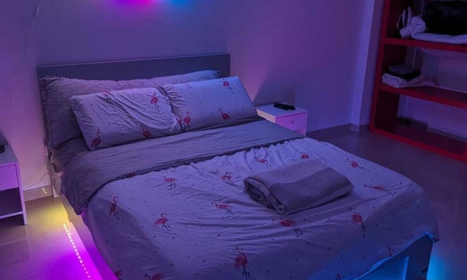 Atlit Appartement | Elegant Studio with Garden, Fast Fiber Wi-Fi, 3 Minute Drive to Beach, Netflix