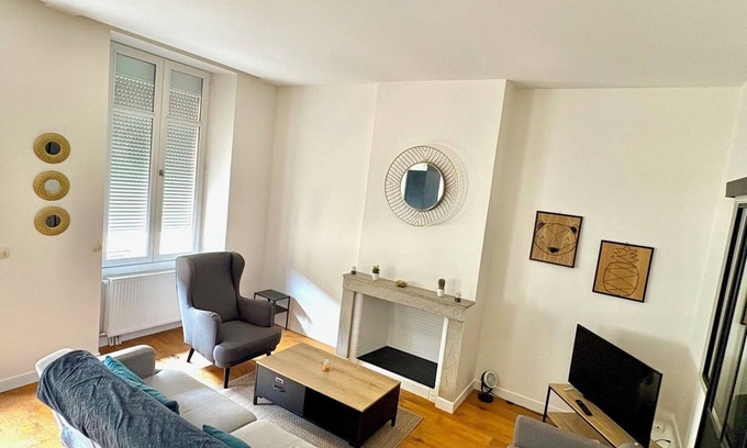 Chartrons Appartement | Elegant T3 in Chartrons