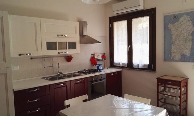 Giba Appartement | Élégant appartement de deux pièces dans le sud de la Sardaigne à 10 minutes de Porto Pino IUN P5433