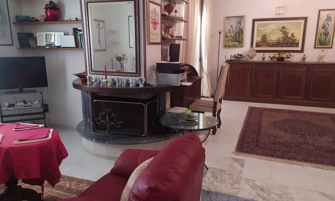 Bovalino Appartement | Elegant villa in the countryside near the sea