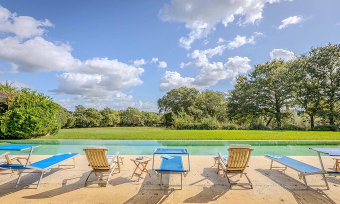 Manciano Villa | Elegant villa with pool in the Tuscan countryside, 45 minutes’ drive from the beaches of Argentario