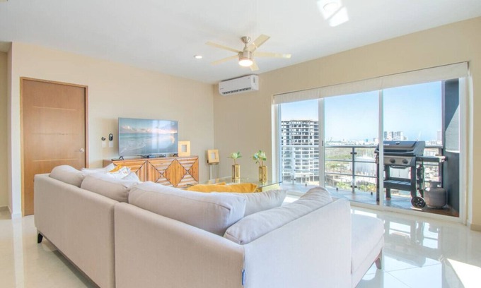 Marina Mazatlan Appartement | Elegante Condo a una Cuadra del Mar en Nuevo Mazatlan