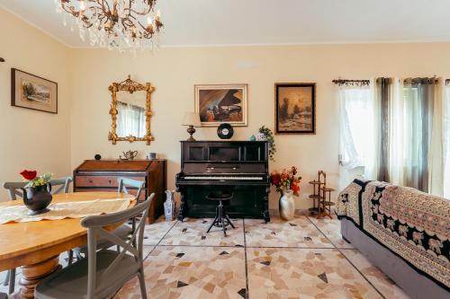 Monte Sacro Appartement | Eleganza e Arte a Città Giardino 5' Metro B