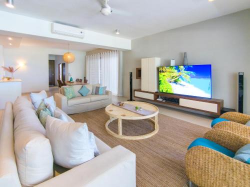 Cap Malheureux Appartement | Element Bay 1 with LOV