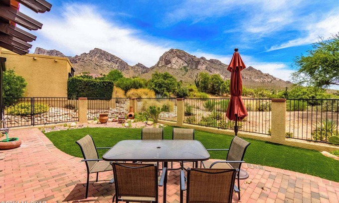 Oro Valley Maison | Elevated Living & Amazing Mountain Views@ El Conquistador Patio Homes Oro Valley