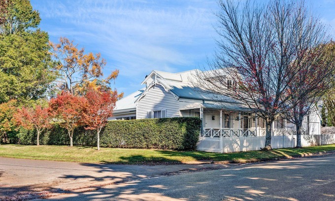 Burrawang Maison | Ellary, Burrawang - a beautiful country home