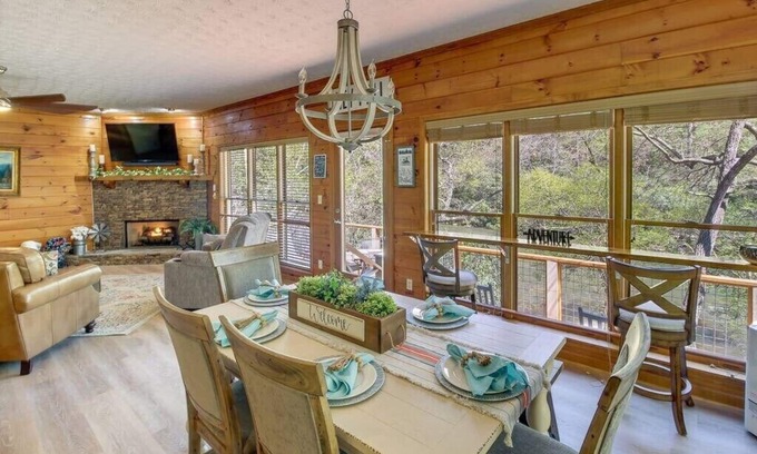 East Ellijay Maison | Ellijay Riverfront Home w/ Gameroom & FirePit