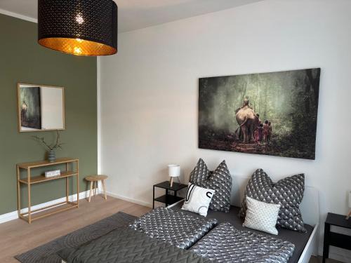 Gera Appartement | Elster 2, 1 OG, Neues Apartment mit 4 Schlafzimmern und Balkon, separates WC, im Zentrum von Gera