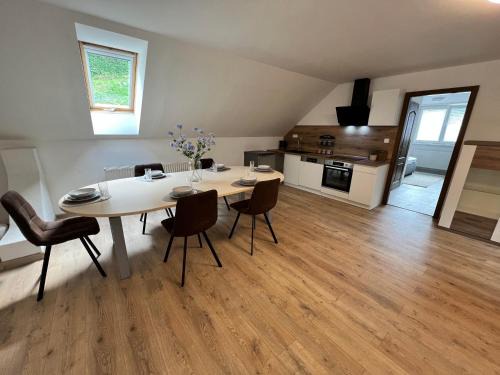 Trencin Appartement | Elysian 3 apartment - TEAM