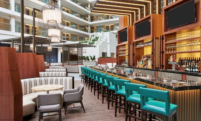 West End Hôtel | Embassy Suites by Hilton Washington D.C. Georgetown