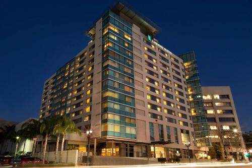 Downtown Hôtel | Embassy Suites Los Angeles Glendale