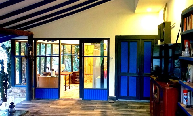 Olympos Maison | Emelys