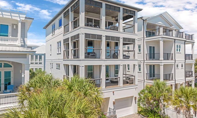 Inlet Beach Maison | Emerald Breeze|Private Beach Access|Private Pool|Golf Cart