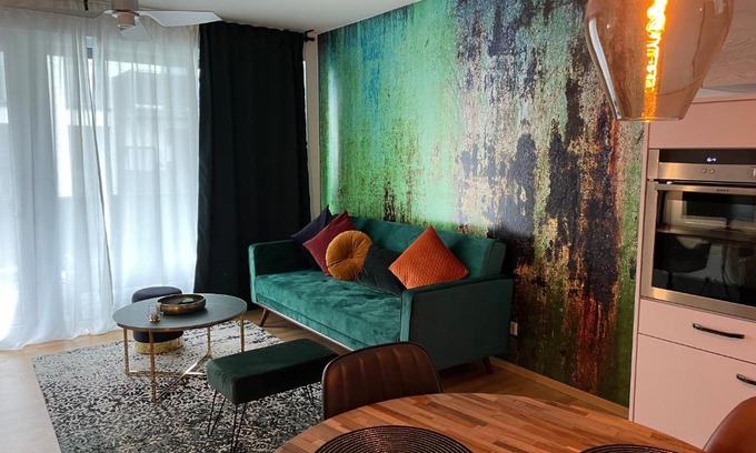 Offenbach am Main Appartement | Emerald Green Apartment