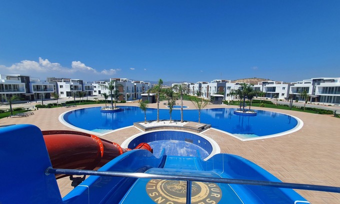 Gastria Appartement | Emerald seaside residence at Four Seasons life
