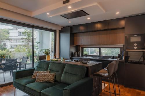 Varkiza Appartement | Emerald Stone Apartment Varkiza