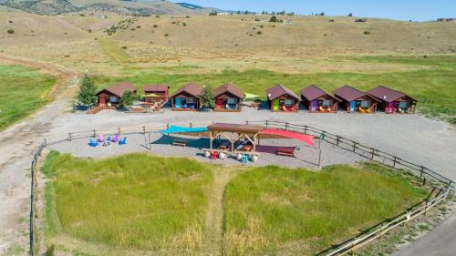 Emigrant Maison | Emigrant Cabins