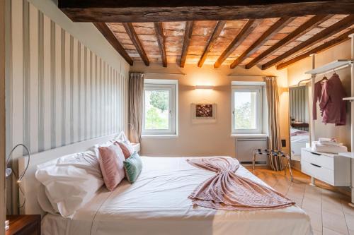Levizzano Rangone Maison | Emilio's Rooms